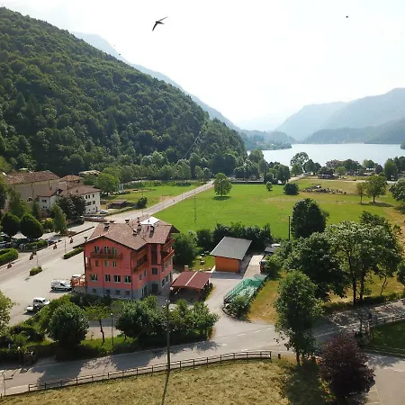 فندق Alpieve Pieve 3*
